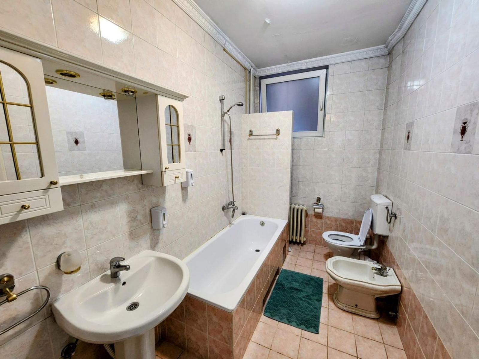 Authentic Belgrade Centre Apartments For Large Groups, Republic Square - Up To 47 People In 5 Apartments Zimmer foto