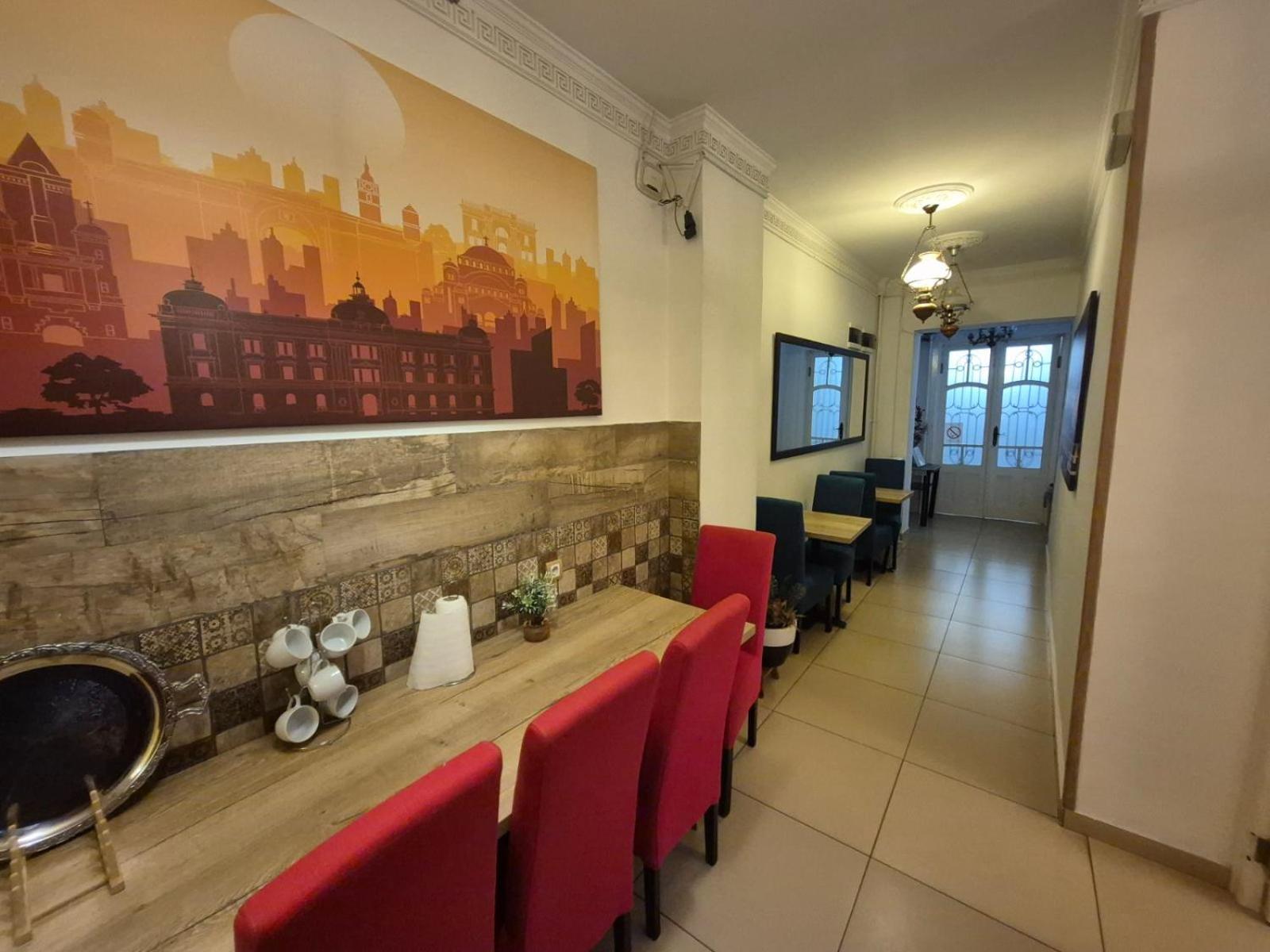 Authentic Belgrade Centre Apartments For Large Groups, Republic Square - Up To 47 People In 5 Apartments Zimmer foto