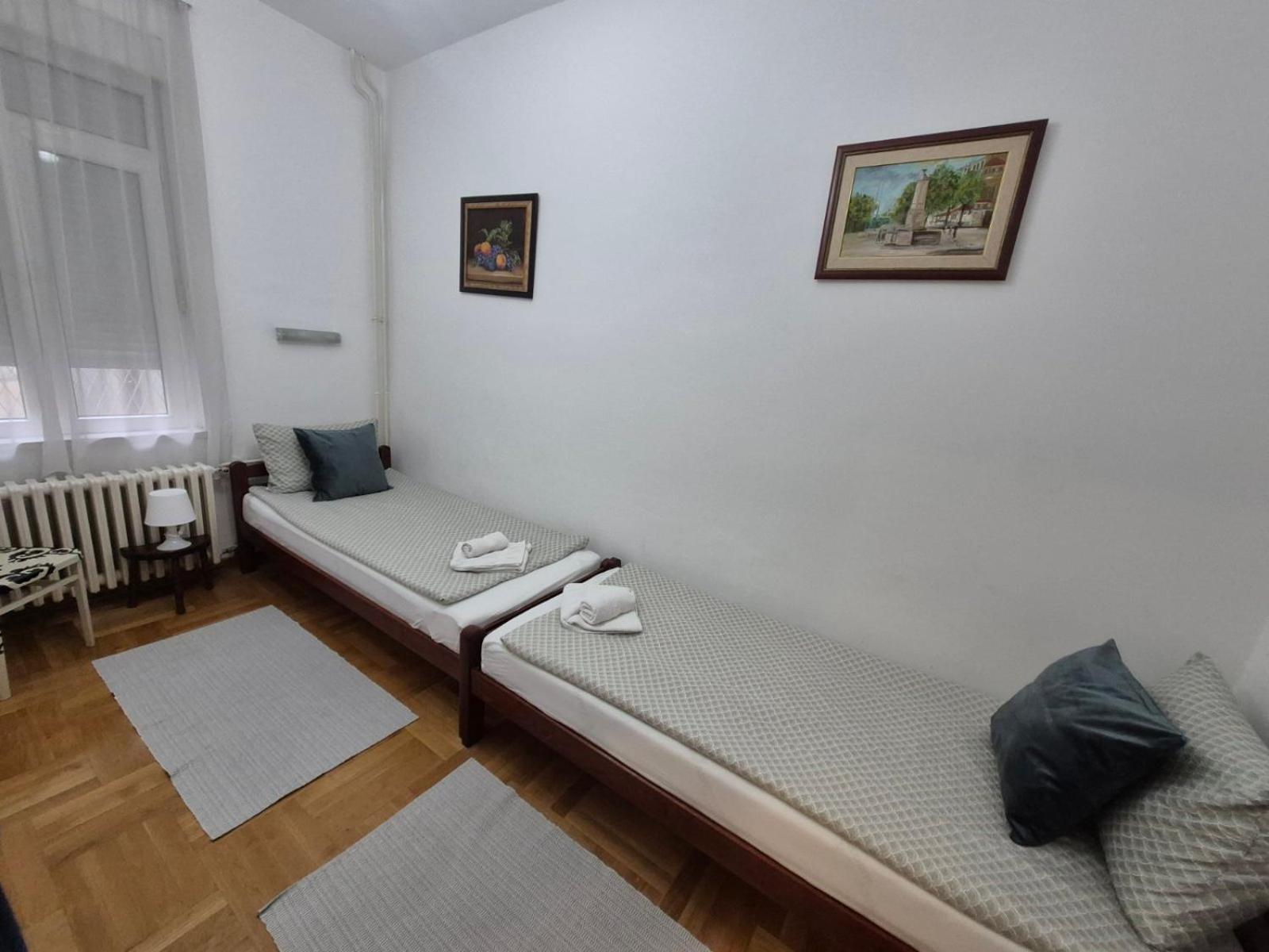 Authentic Belgrade Centre Apartments For Large Groups, Republic Square - Up To 47 People In 5 Apartments Zimmer foto