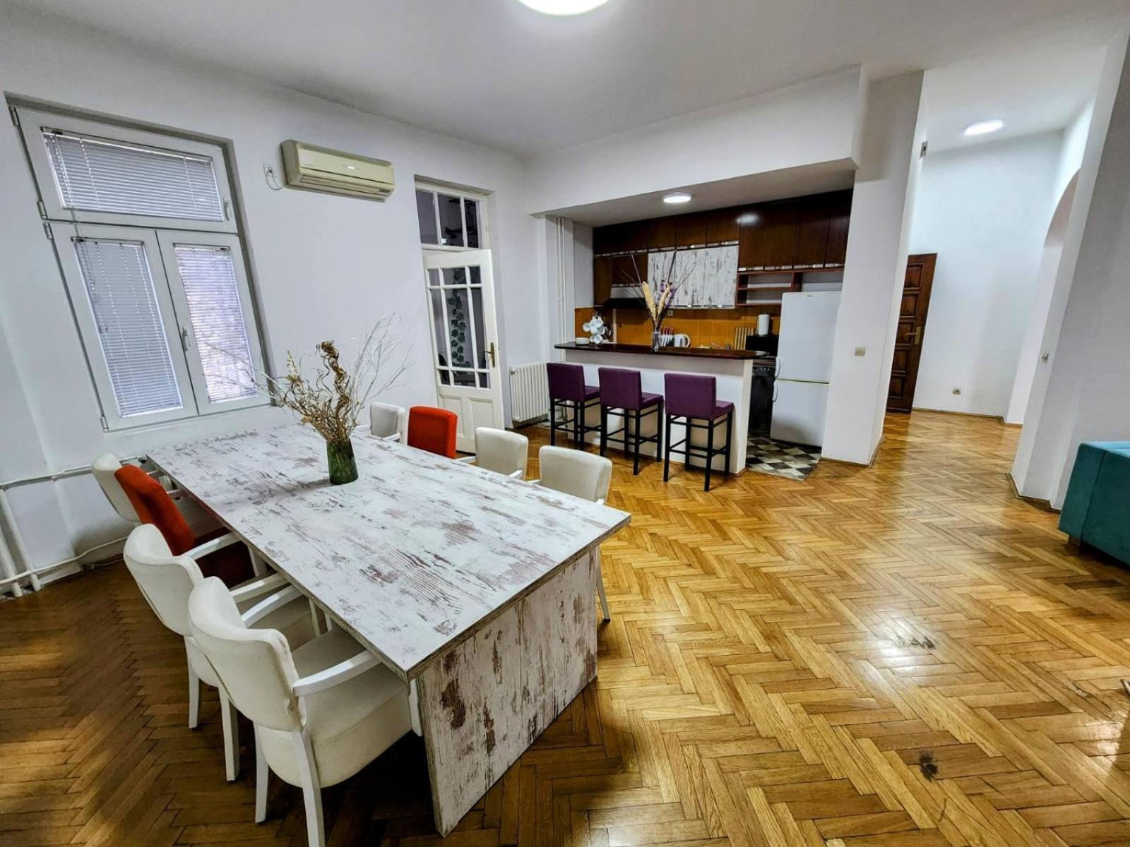 Authentic Belgrade Centre Apartments For Large Groups, Republic Square - Up To 47 People In 5 Apartments Zimmer foto