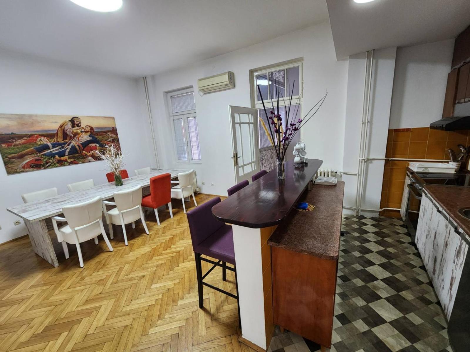 Authentic Belgrade Centre Apartments For Large Groups, Republic Square - Up To 47 People In 5 Apartments Zimmer foto